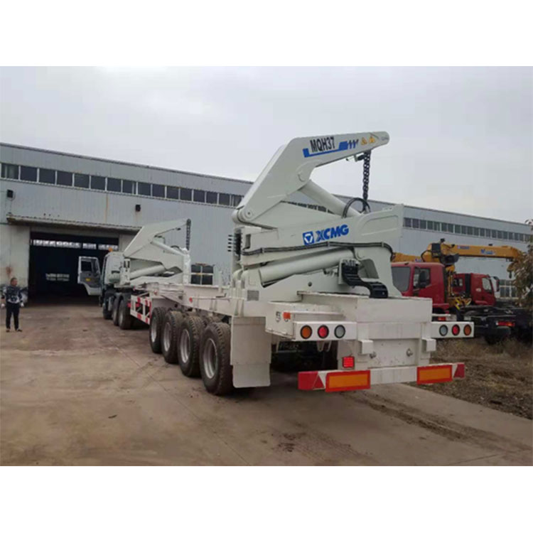 Khoảng thời gian thay dầu thủy lực và tiêu chuẩn vệ sinh cho Xe bán tải cần cẩu nâng bốn trục có động cơ là gì?